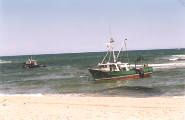 Photograph, Tarpeena and tug Albatross off Western Pier Lakes Entrance Victoria, 2003