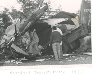 Photograph - Truck Accident Bennett's Brook, Swan Reach Victoria, 1/09/1992 12:00:00 AM