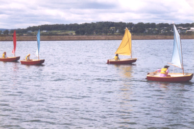 Photograph - Sailing small yachts at camp Corringle Victoria, Lakes Post Newspaper, Lakes Entrance primary School, 1/02/1999 12:00:00 AM