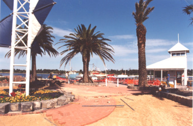 Photograph - Tourist Jetty Forecourt p, L E Tidy Town Committee, Lakes Entrance Victoria, 1994 c