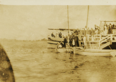 Photograph - Tourism, January 1 1925