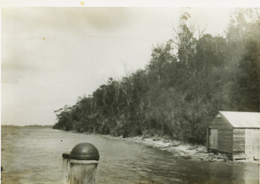 Photograph - Nyerimilang Jetty, 1925 c