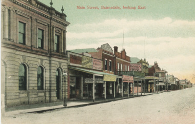 Postcard - Main Street Bairnsdale, 1895 c