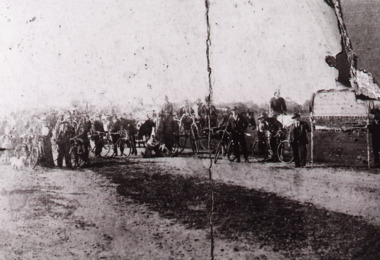 Photograph - Cycling Club Bairnsdale, 1900 c