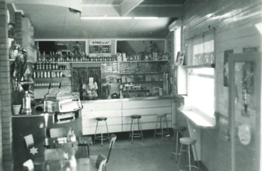 Photograph - Arceris Cafe Lakes Entrance, 1970 c