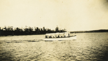 Photograph - MV Blackbird/Rubeena