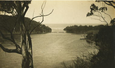 Postcard - Lake Bunga, W S Vogt Bairnsdale, Northropes View, 1925 c