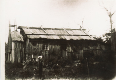 Photograph - Settlers' Dwelling, 1880 - 1890 c