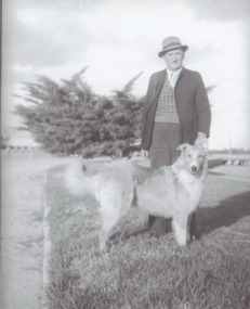 Photograph - Mr Li Devitt and Mrs L Devitt .  c1950, Bulmer