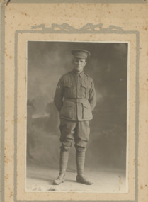 Photograph - Private Charles R Sands, Yeomans and Co Melbourne, 1916 August