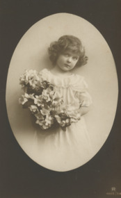 Postcard - Charles Sands to Dorothy Davidson - WW1 AIF Correspondence, R4666/3A right corner, 1916 c