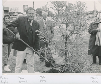 Photograph - Centenary Tree Planting Lakes Entrance  1994, 18.03.1994