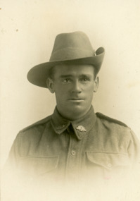 Postcard - Pte. John Edward Thexton c1915, Howard D Bulmer