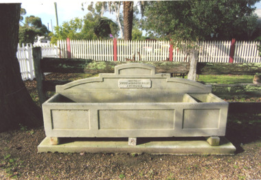 Photograph, Bills Horse Trough Stratford, 2015