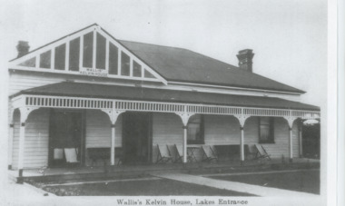 Photograph - Wallis's Kelvin House Lakes Entrance Victoria  c1930