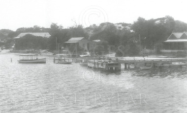 Photograph - New Works Cottages Lakes Entrance Victoria c1918