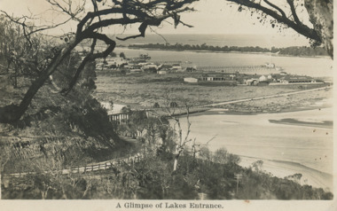Postcard - Club Hotel from Jemmy's Point