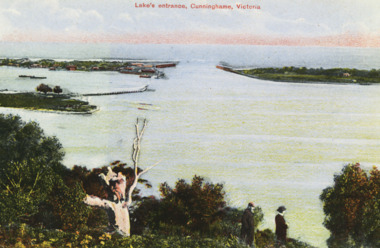 Postcard - Lakes Entrance Cunninghame Victoria