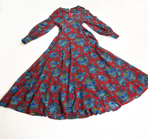 Textile - Woman's dress, Norma Tullo, Garment Designer,  Shirley Lyle, Textile Designer, Woman's Dress