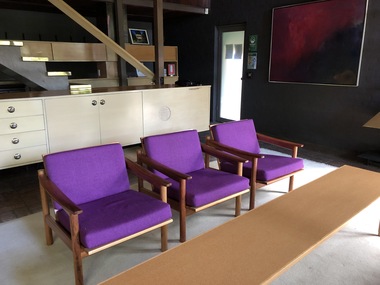 Furniture - Chair