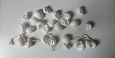 Decorative object - Necklace