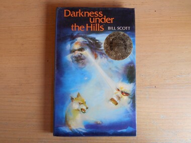 Book, Bill Scott, Darkness Under the Hills, 1980