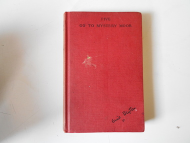 Book, Enid Blyton, Five go to Mystery Moor, 1954