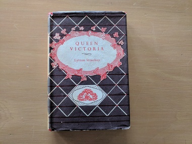 Book, Lytton Strachey, Queen Victoria, 1948
