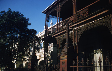 Slide, Robin Boyd