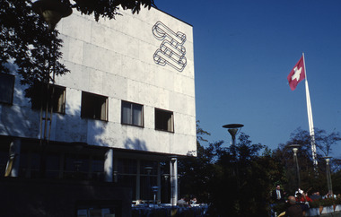 Slide, Robin Boyd, 1950