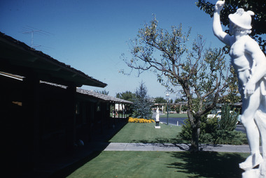 Slide, Robin Boyd, 1956-1957