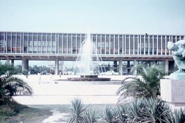 Slide, Robin Boyd, 1961