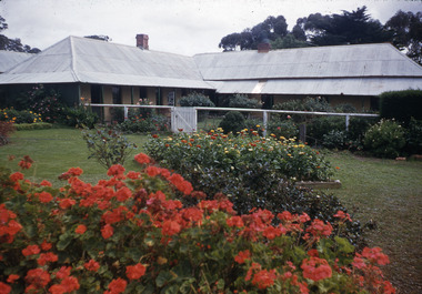 Slide, Robin Boyd