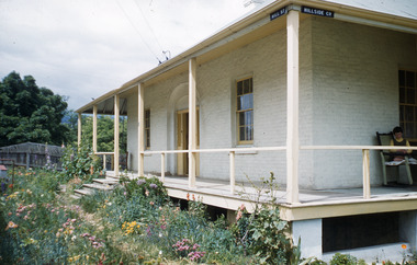 Slide, Robin Boyd