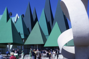 Slide, Robin Boyd, 1967