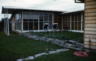 Slide, Robin Boyd