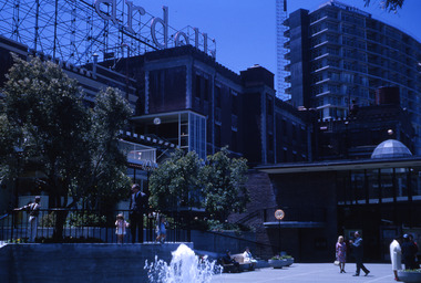 Slide, Robin Boyd, 1965