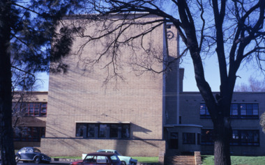 Slide, Robin Boyd