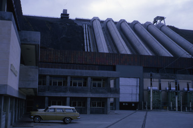 Slide, Robin Boyd, 1967