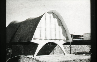 Slide, Robin Boyd