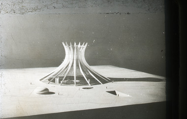 Slide, Robin Boyd