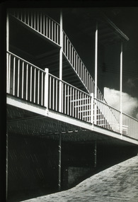 Slide, Robin Boyd