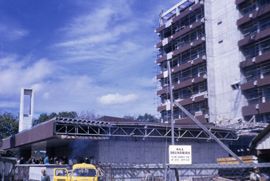 Slide, Robin Boyd, 1967