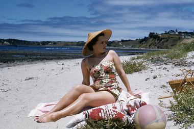 Slide, Robin Boyd