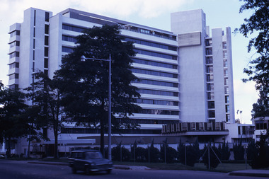 Slide, Robin Boyd, 1969