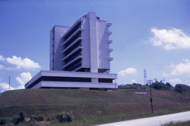 Slide, Robin Boyd, 1970