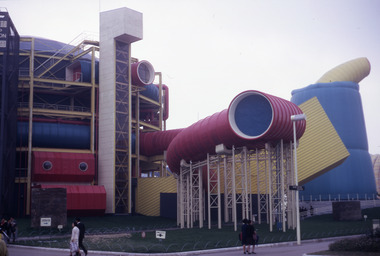 Slide, Robin Boyd, 1970