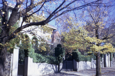 Slide, Robin Boyd, 1967
