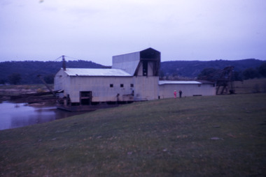 Slide, Robin Boyd, 1970