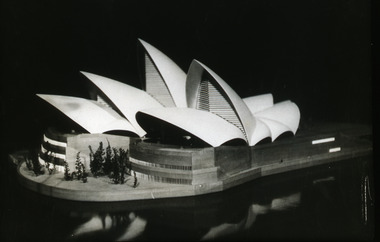 Slide, Robin Boyd, 1957